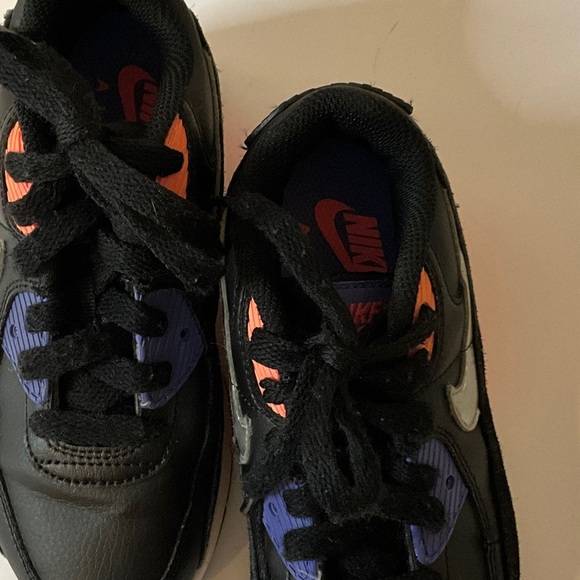 Nike Kids Black Sneakers with Purple and Orange Accents - Picture 3 of 5